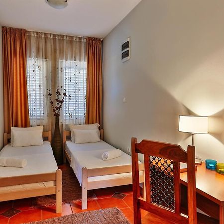 Apartments Misko يوتجيها المظهر الخارجي الصورة