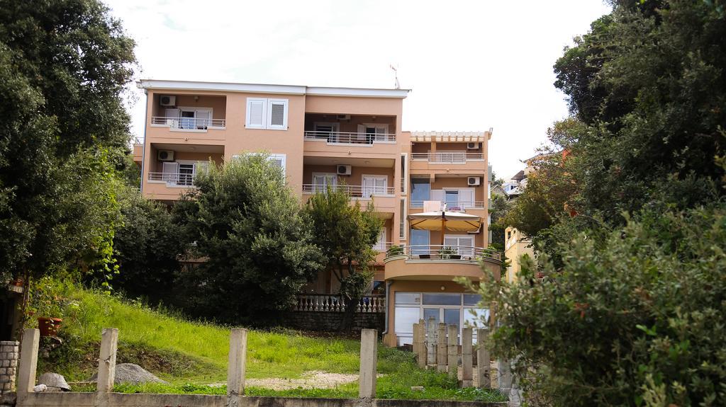 Apartments Misko يوتجيها المظهر الخارجي الصورة