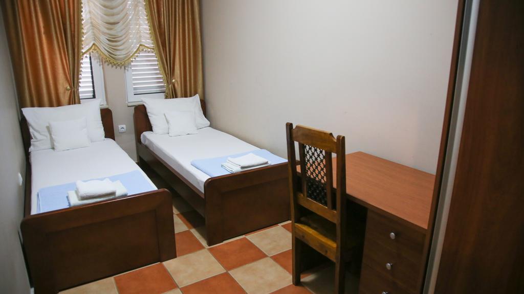 Apartments Misko يوتجيها المظهر الخارجي الصورة