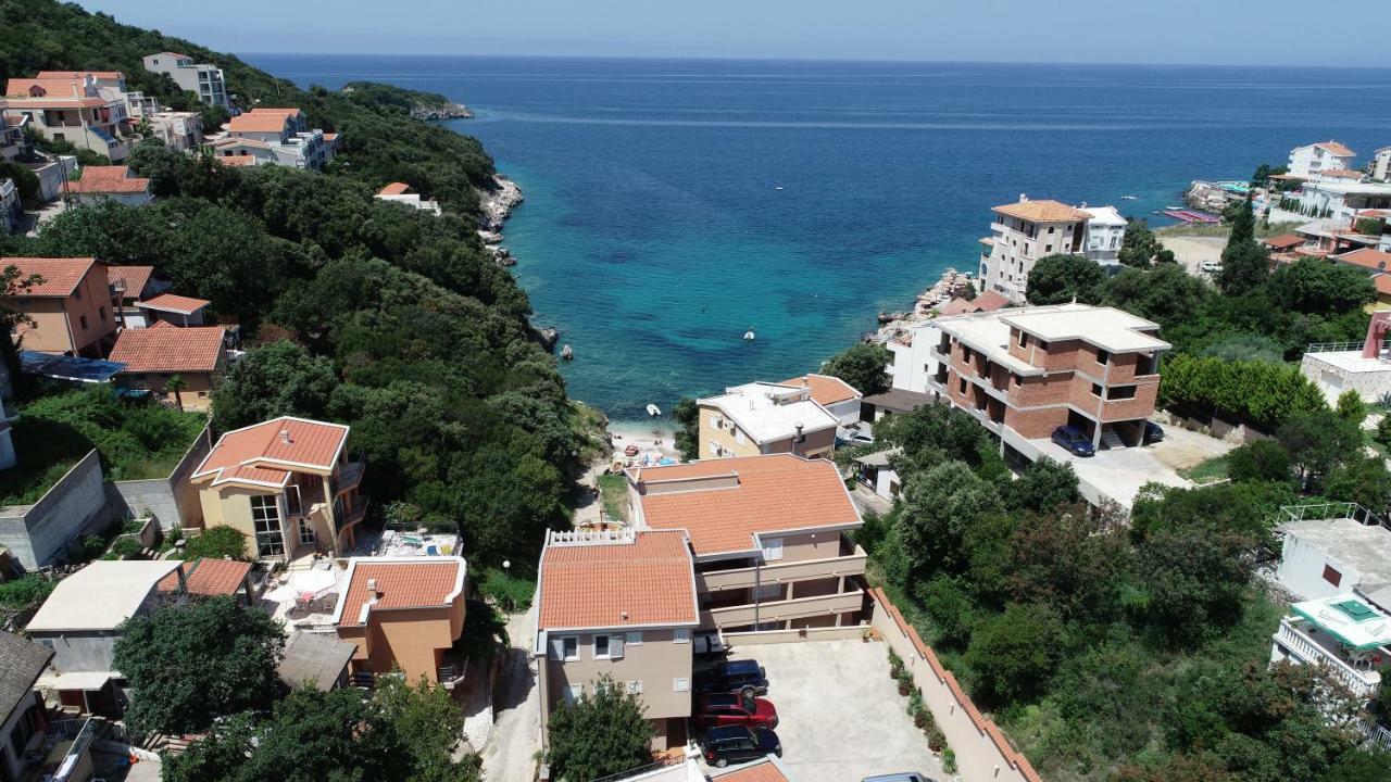 Apartments Misko يوتجيها المظهر الخارجي الصورة